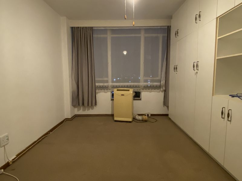 1 Bedroom Apartment For Sale In Essenwood - Photo 4