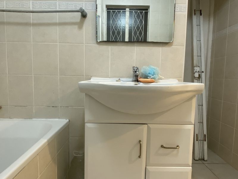 1 Bedroom Apartment For Sale In Essenwood - Photo 7