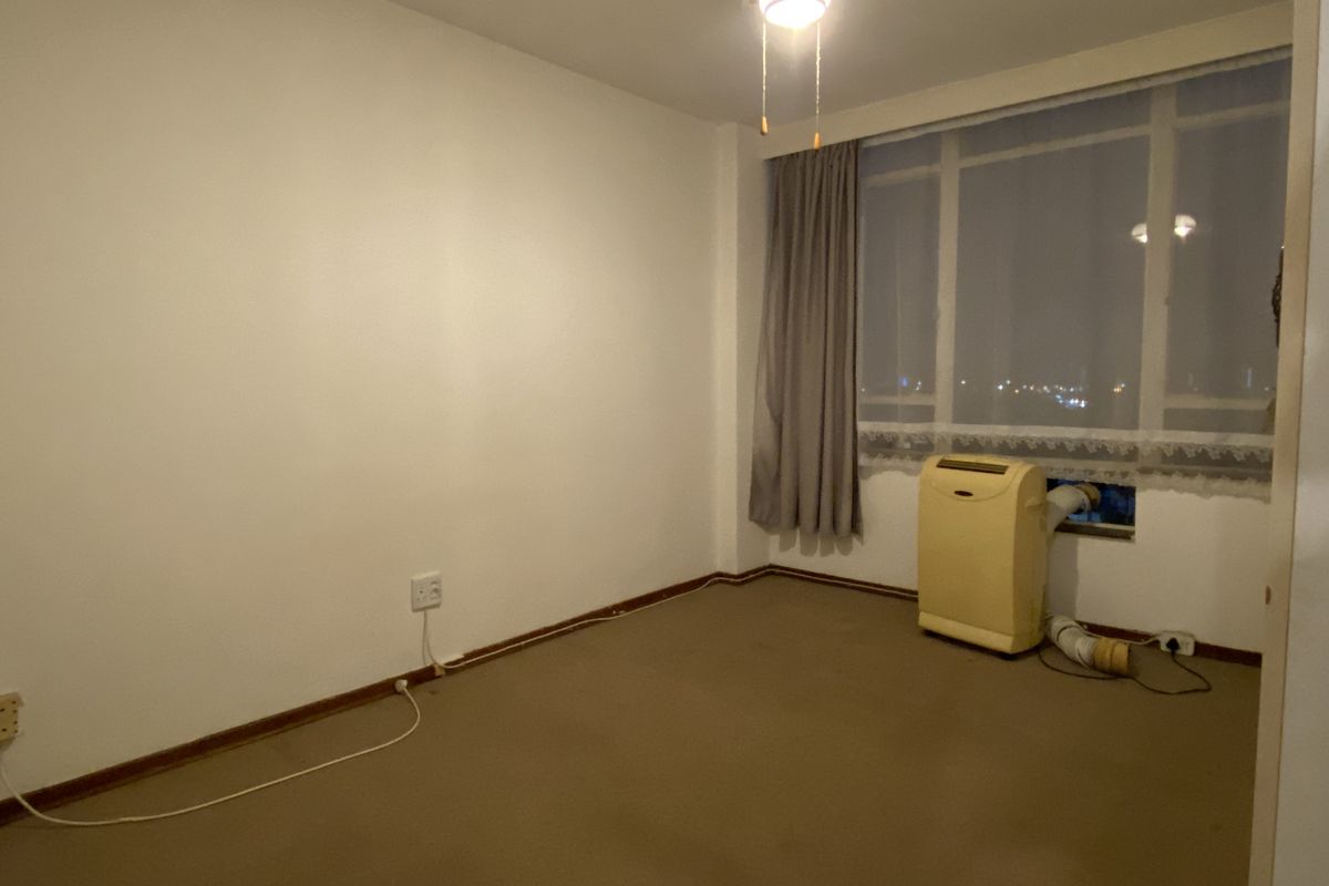1 Bedroom Apartment For Sale In Essenwood - Photo 3