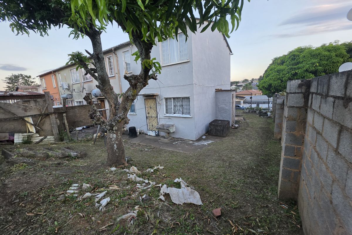Corner Plot on Main Road with Approved Building Plans - Photo 3