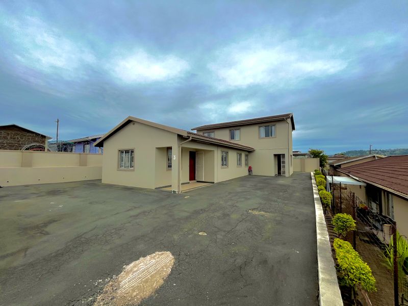 Spacious Family Home with Income-Generating Flatlet in Caneside - Photo 1