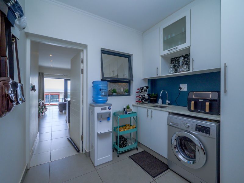 Two Bedroom in Summer Park - Photo 4