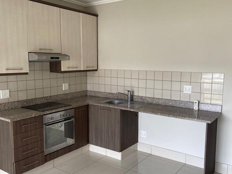 Modern, secured  one bed unit to let - Photo 4
