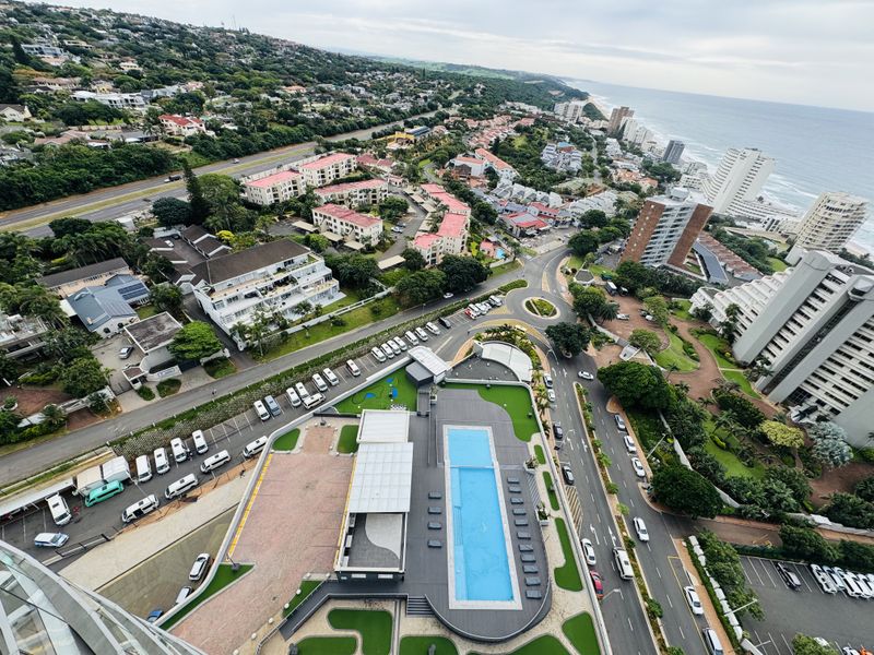 2 bedroom apartment for rent in umhlanga at the Oceans residence - Photo 2