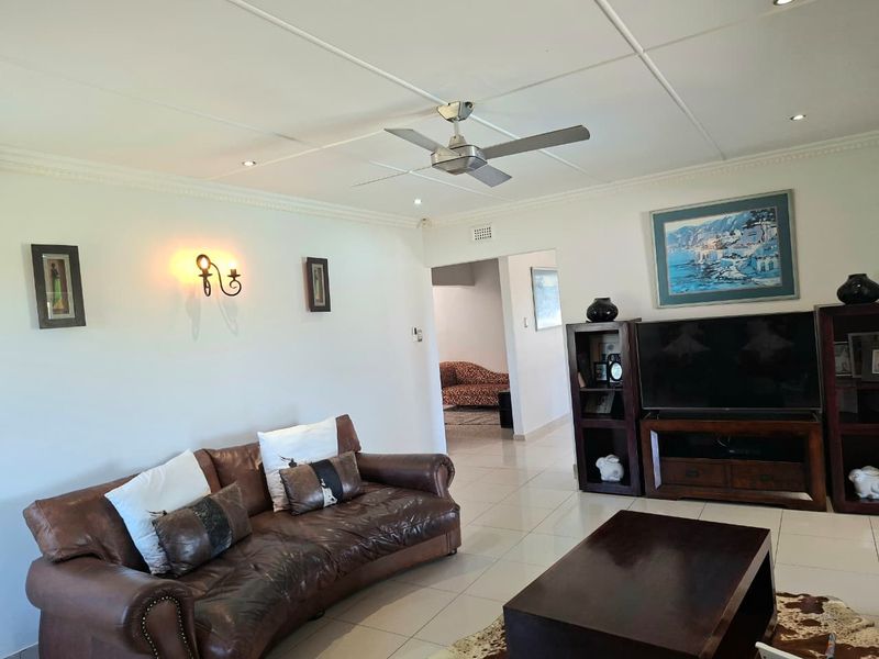 House For Sale In Umhlanga - Photo 8