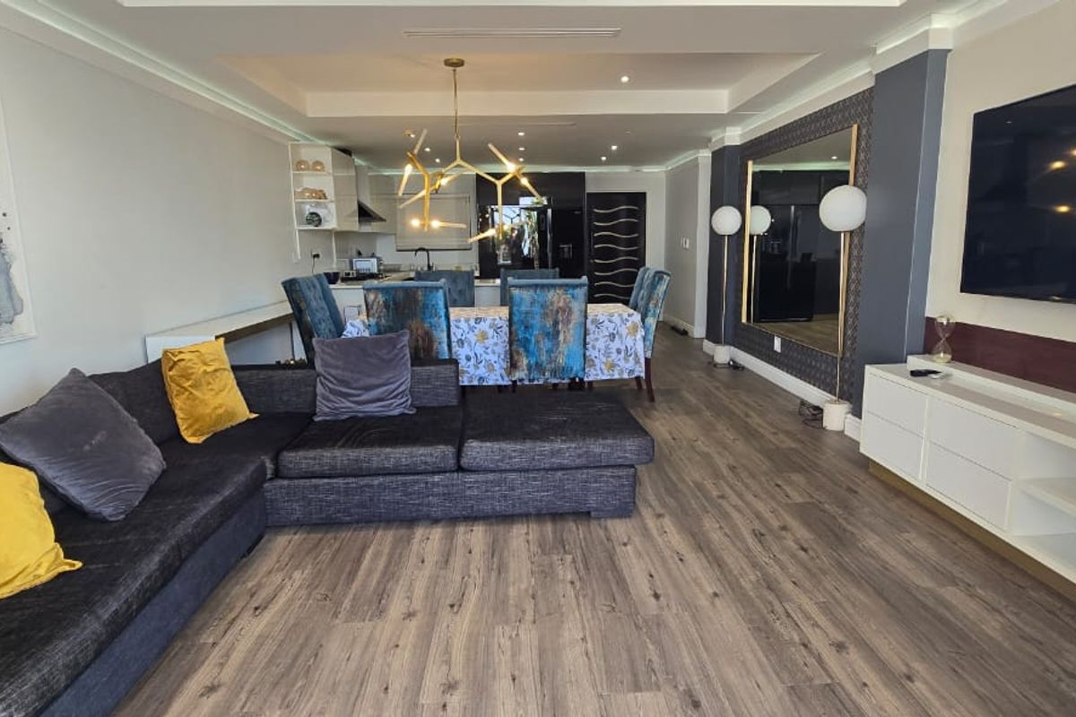 Luxurious  Two bedroom Two Bathroom - Prime Property - Photo 3
