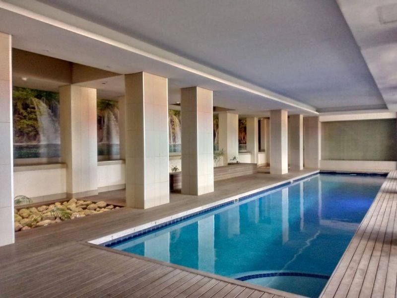 Luxurious 333 sqm Penthouse Garden Corner Apartment To Let. - Photo 3