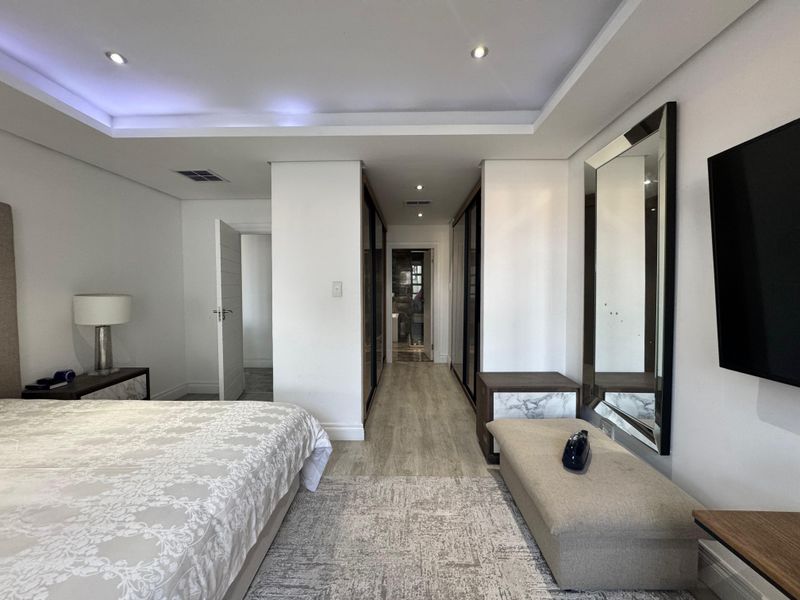 Luxurious 333 sqm Penthouse Garden Corner Apartment To Let. - Photo 10
