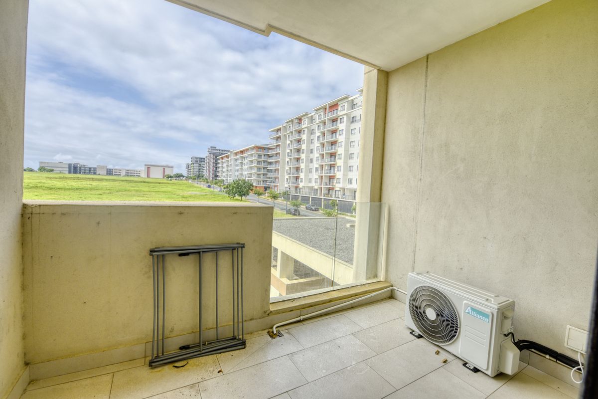 Apartment For Sale In Umhlanga - Photo 2