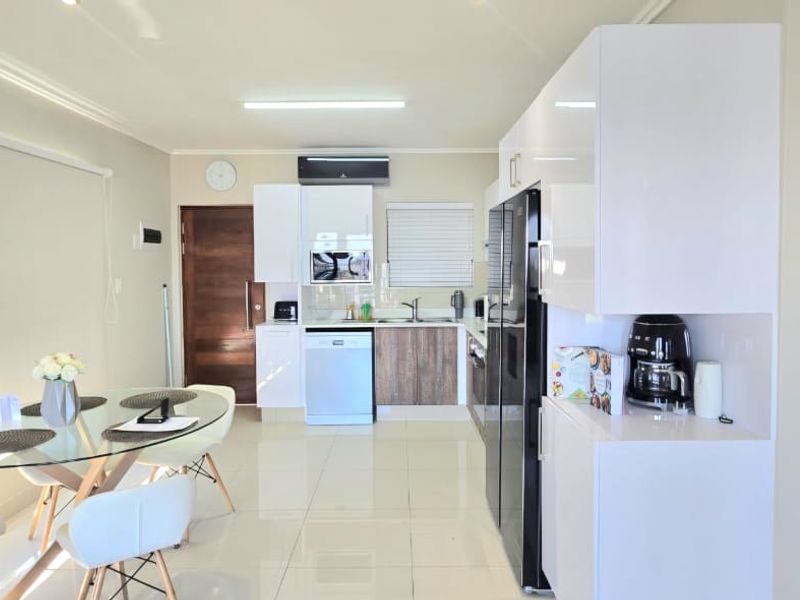 Apartment Rental Monthly In Umhlanga - Photo 5