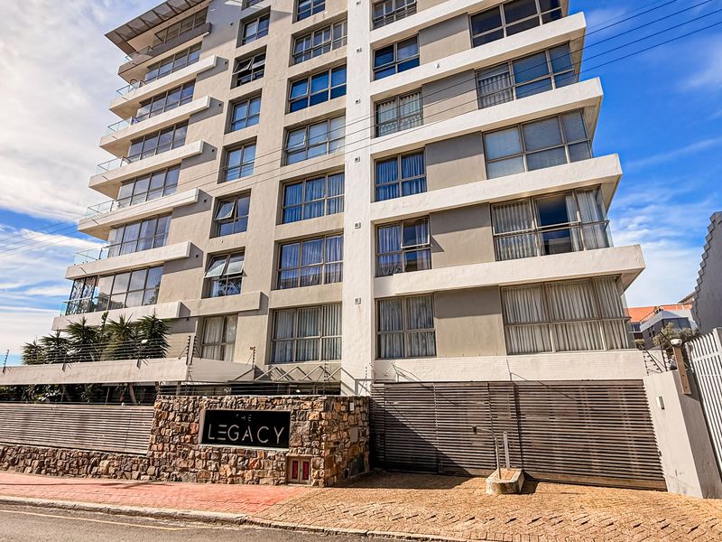 Modern Furnished Apartment with Rooftop Pool in Green Point - Photo 2
