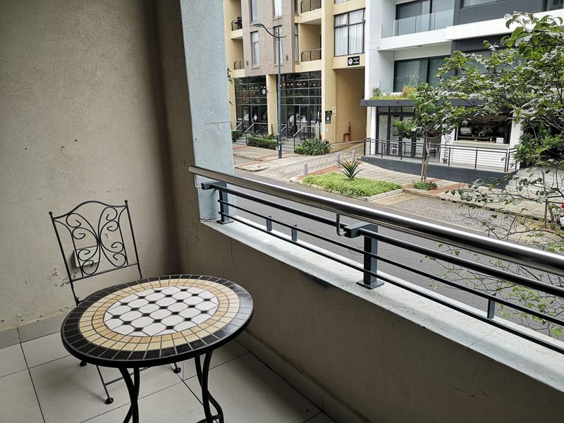 Prime  Property Presents A Stunning Two Bedroom Apartment Situated In Umhlanga Ridge - Photo 8