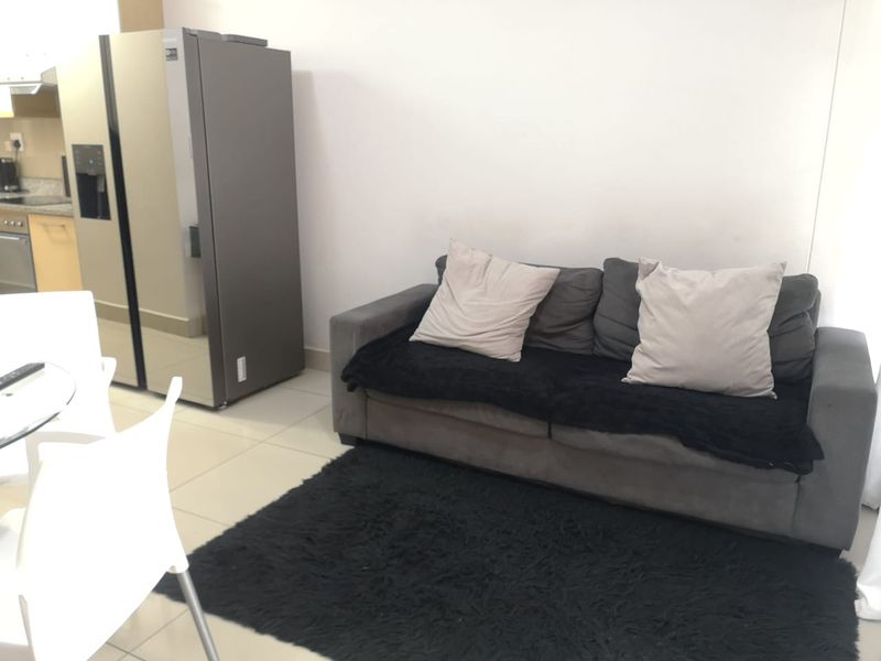 Prime  Property Presents A Stunning Two Bedroom Apartment Situated In Umhlanga Ridge - Photo 5