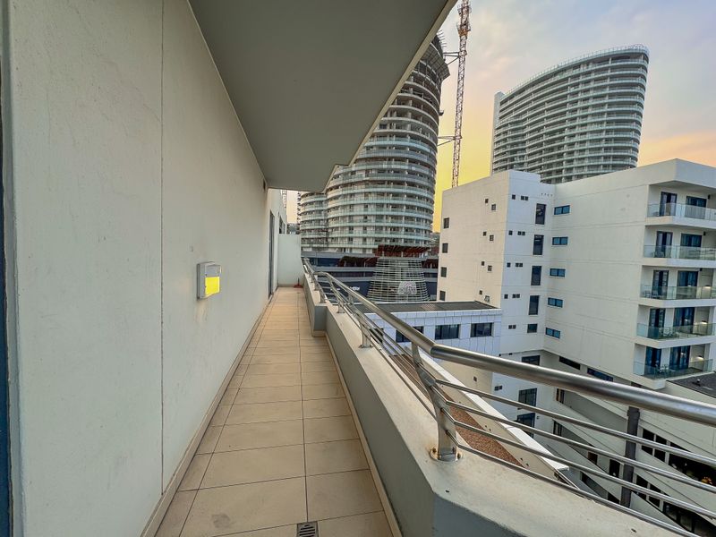 Luxury Coastal Living | Spacious 3 Bed 3 Bath Apartment at Pearls - Photo 8