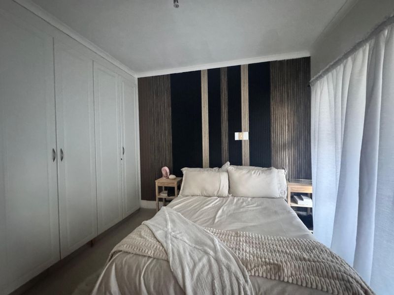 Spacious 2-Bedroom Apartment For Sale. - Photo 8