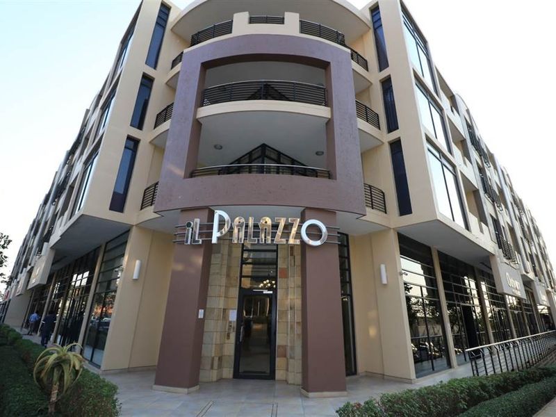 Prime  Property Presents A Stunning Two Bedroom Apartment Situated In Umhlanga Ridge Furnished - Photo 1
