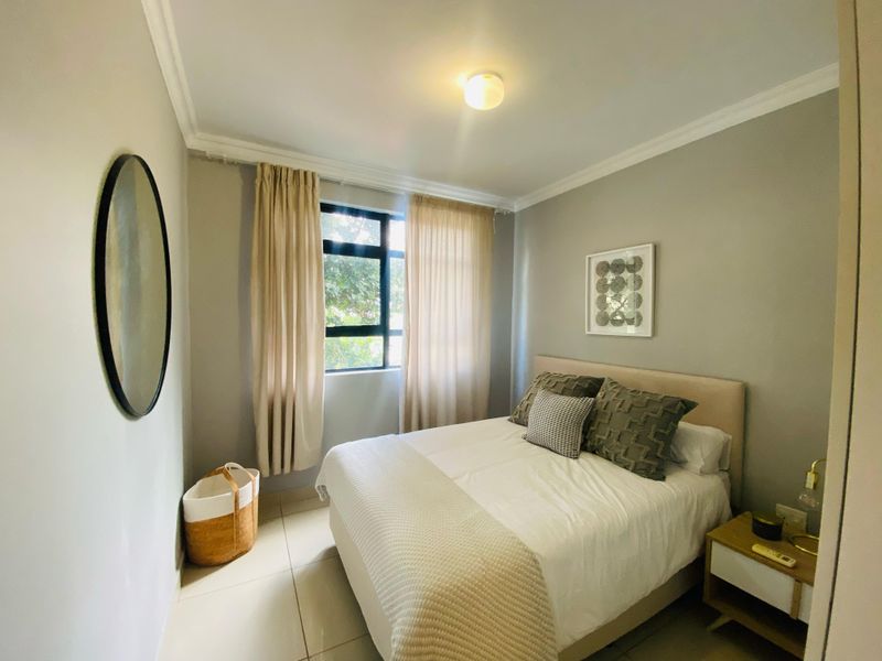 Prime  Property Presents A Stunning Two Bedroom Apartment Situated In Umhlanga Ridge For Sale - Photo 7