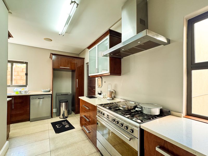 House For Sale In Umhlanga - Photo 10