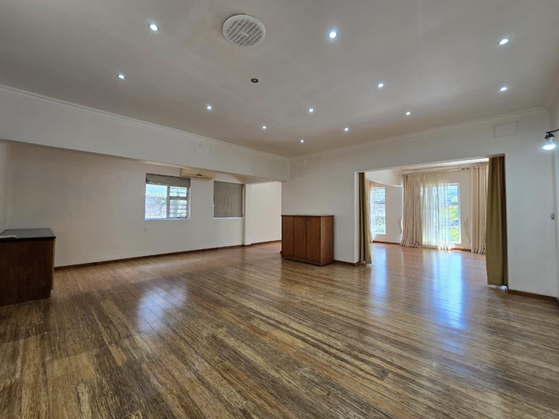 3 Bedroom House Available for Sale in Durban North - Photo 6