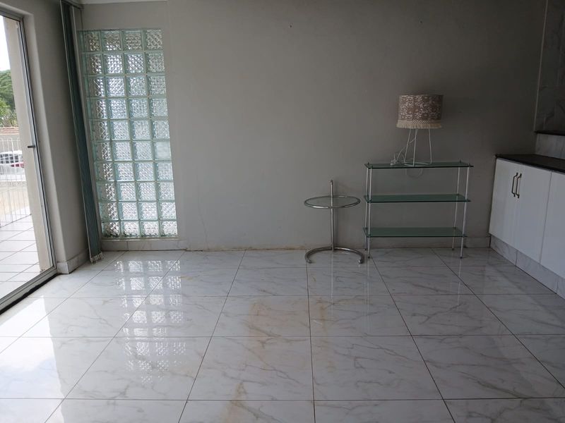 A Family Home with vacant Land for Sale in Westville - Great investment opportunity. - Photo 6