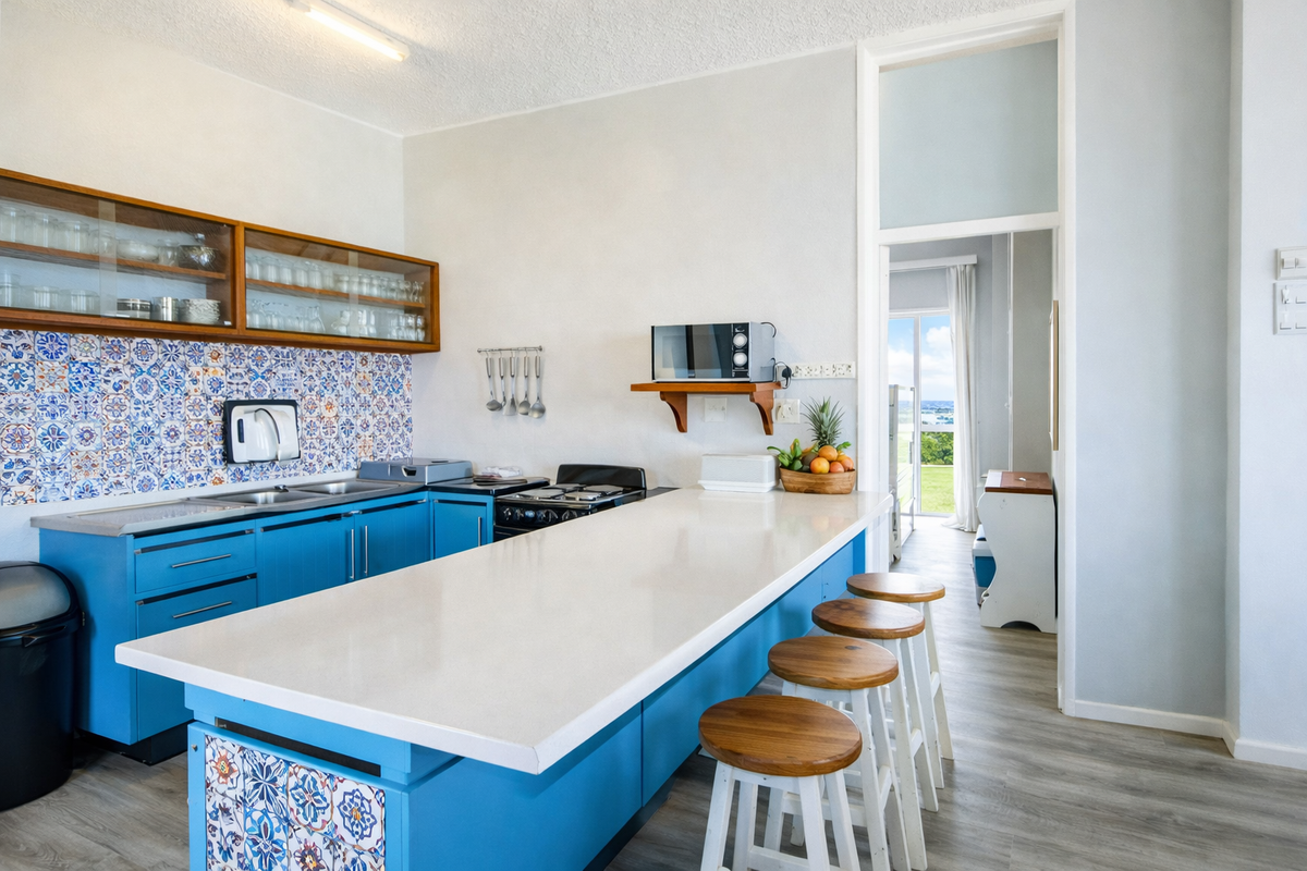 Apartment For Sale In Margate - Photo 3