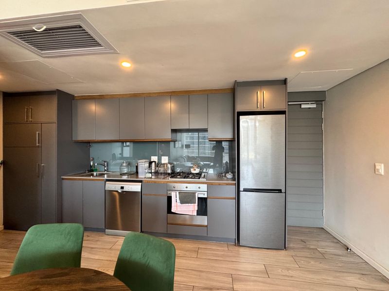 Modern 2 Bedroom Apartment For Sale Arch. - Photo 4