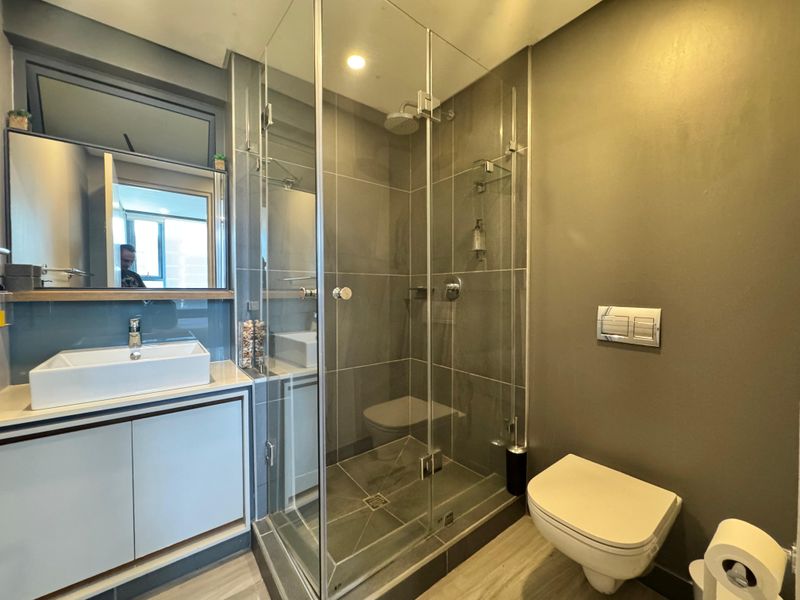 Modern 2 Bedroom Apartment For Sale Arch. - Photo 9