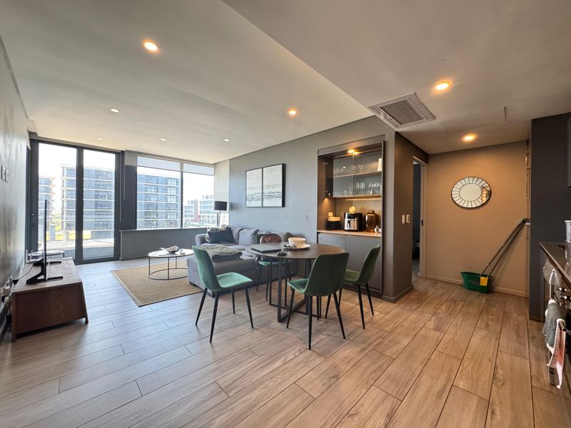 Modern 2 Bedroom Apartment For Sale Arch. - Photo 2