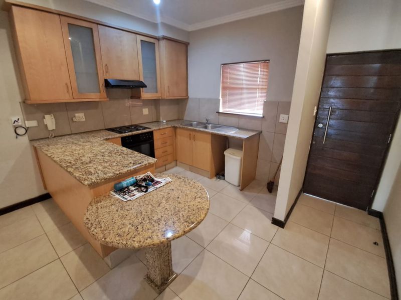 1 bedroom apartment for rent in umhlanga - Photo 1