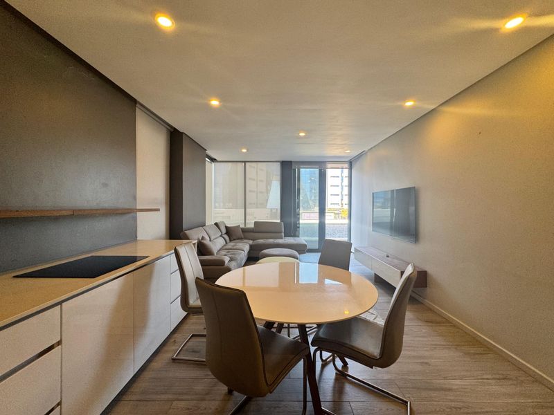 stylish 2 Bedroom Apartment For Sale  In Umhlanga Arch. - Photo 6