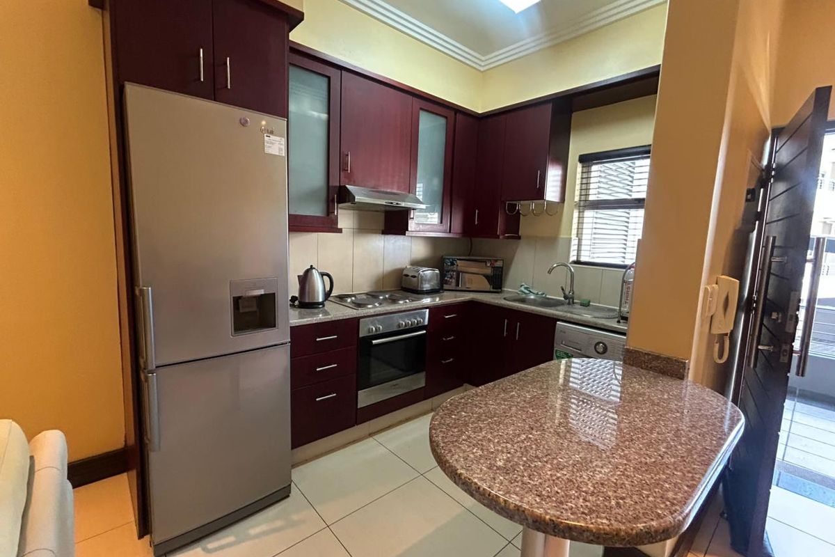 Spacious 1-Bed Apartment for Sale - Photo 4