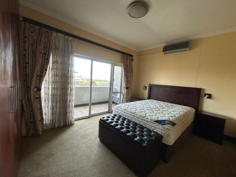 Spacious 1-Bed Apartment for Sale - Photo 10