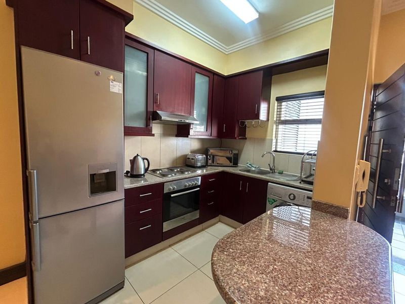 1-Bed Apartment To let - Photo 5