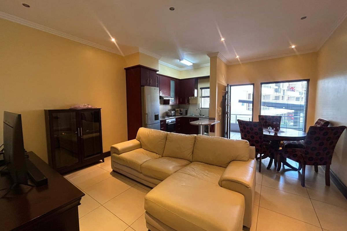 1-Bed Apartment To let - Photo 2