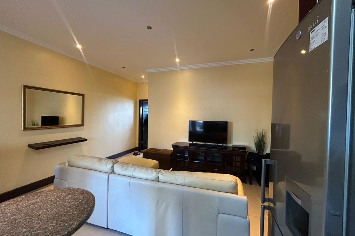 1-Bed Apartment To let - Photo 4