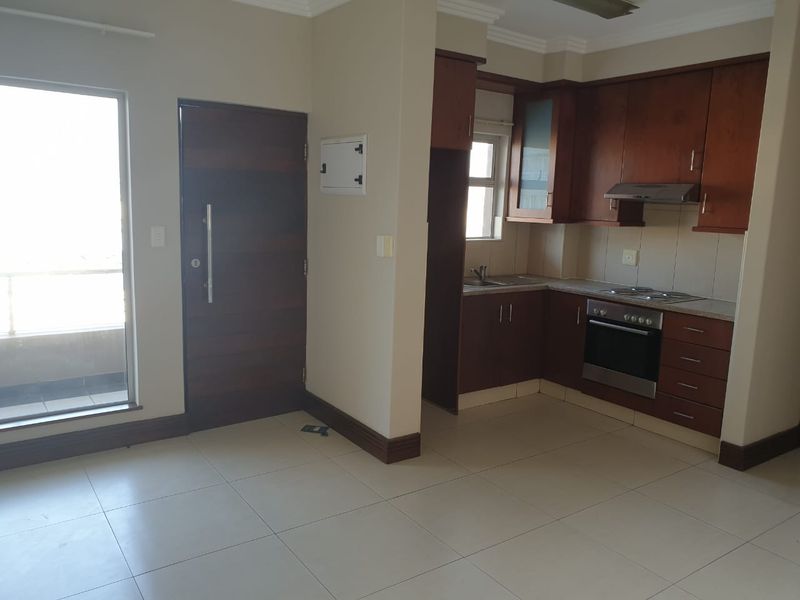 Spacious 1-Bed Apartment for Sale - Photo 3