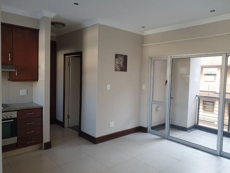 Spacious 1-Bed Apartment for Sale - Photo 2