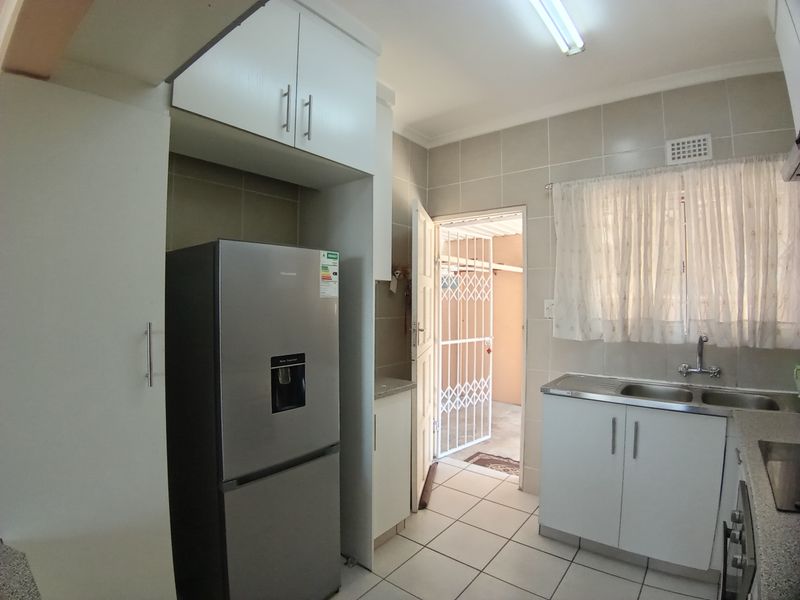 2 Bed House for Rent (Main Building), Trenance Park, Verulam - Photo 5