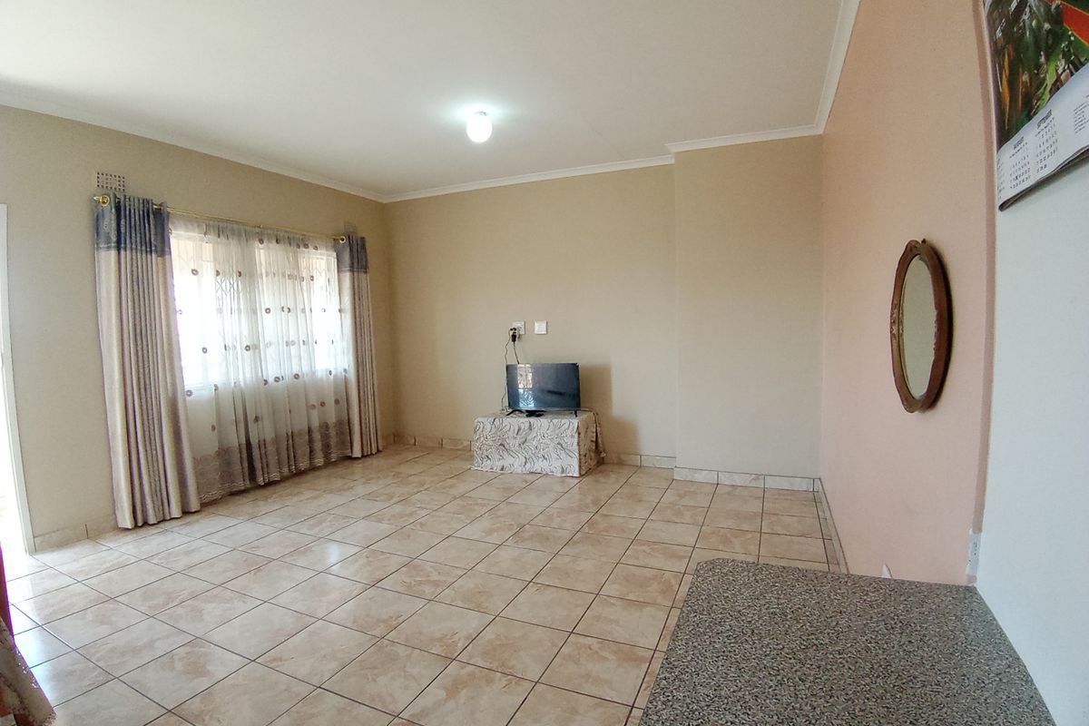 2 Bed House for Rent (Main Building), Trenance Park, Verulam - Photo 2