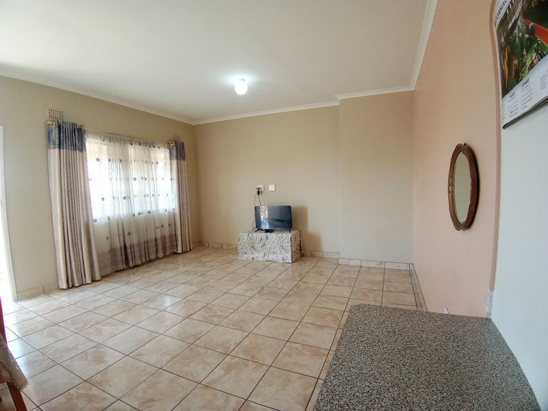 2 Bed House for Rent (Main Building), Trenance Park, Verulam - Photo 2