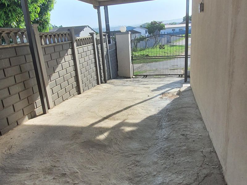 Four bedroom semi-detached simple in Stonebridge for sale - Photo 4