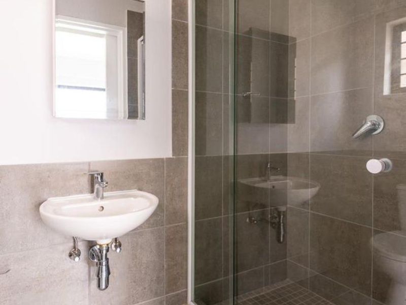 Apartment Rental Monthly In Amanzimtoti - Photo 10