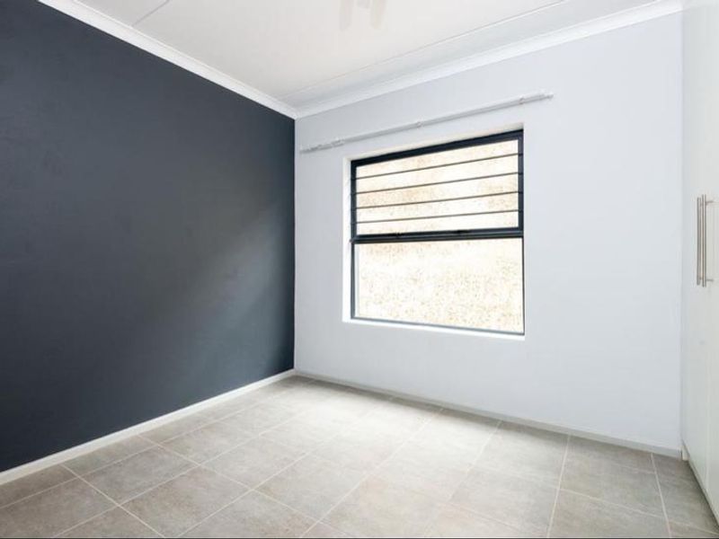 Apartment Rental Monthly In Amanzimtoti - Photo 8