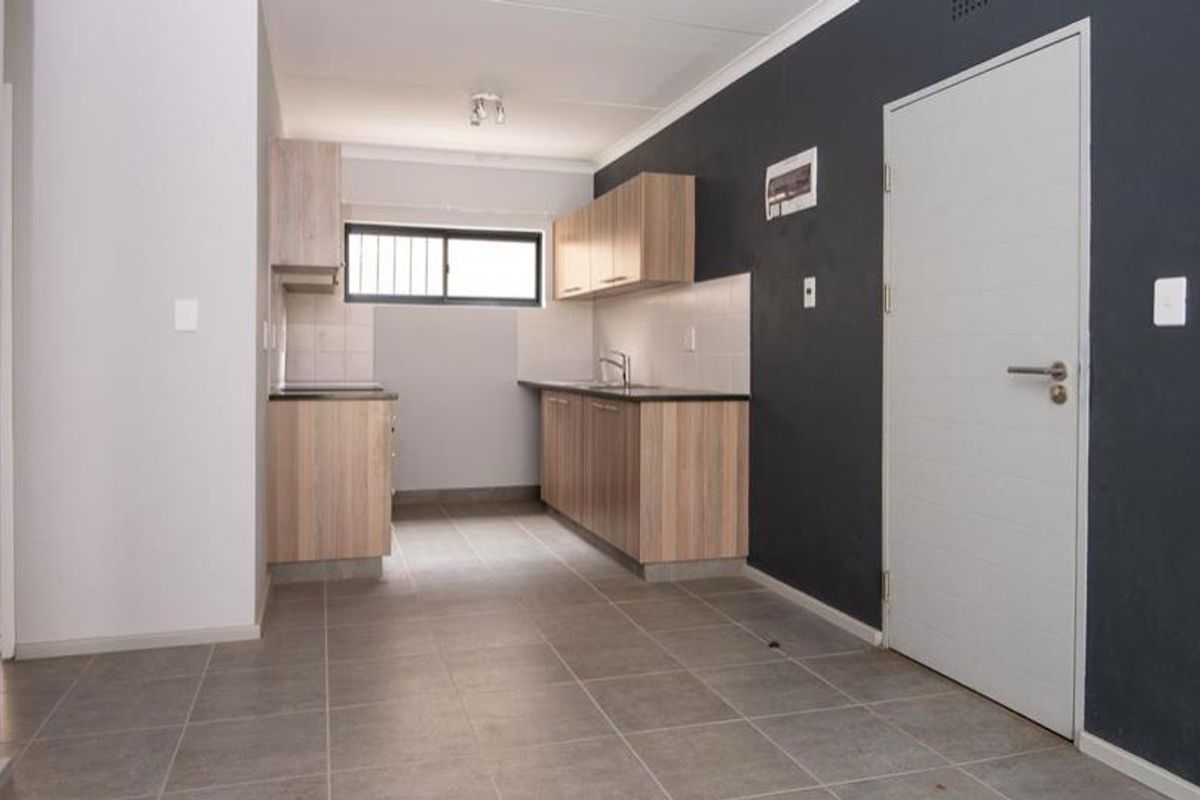 Apartment Rental Monthly In Amanzimtoti - Photo 4