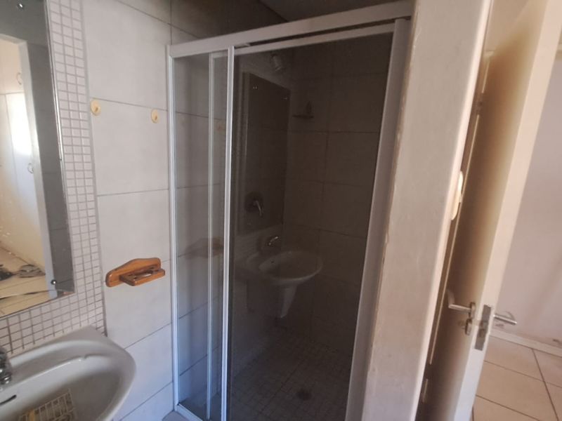 Prime Property presents Palmgate one bedroom Apartment for rent - Photo 8