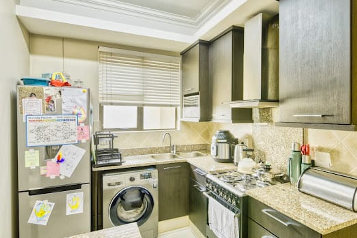 Prime Property Presents One on Herrwood apartment for rent - Photo 3