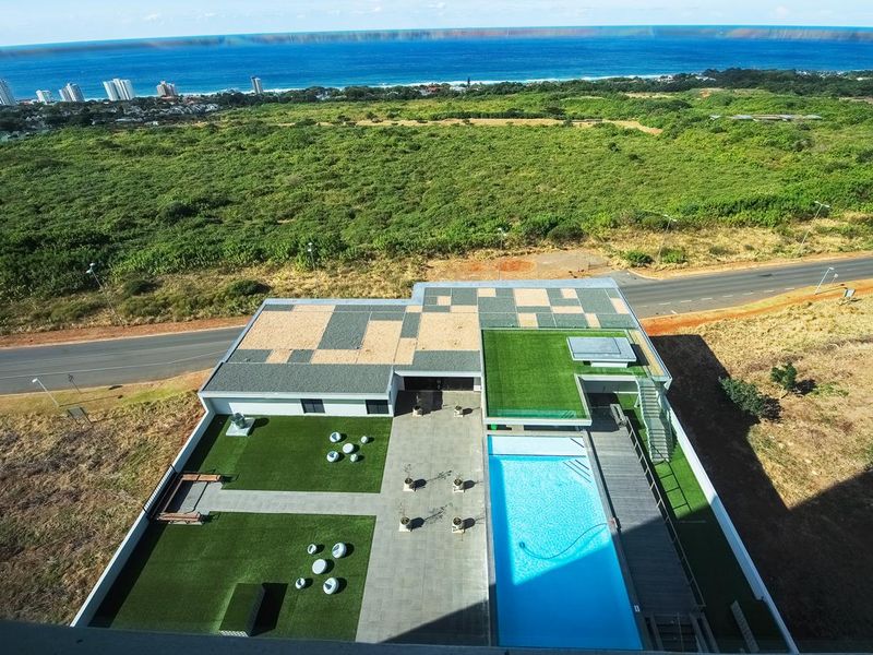 Stunning Sea Views  three  Bedroom Apartment for rent with two parking in Umhlanga - Photo 4