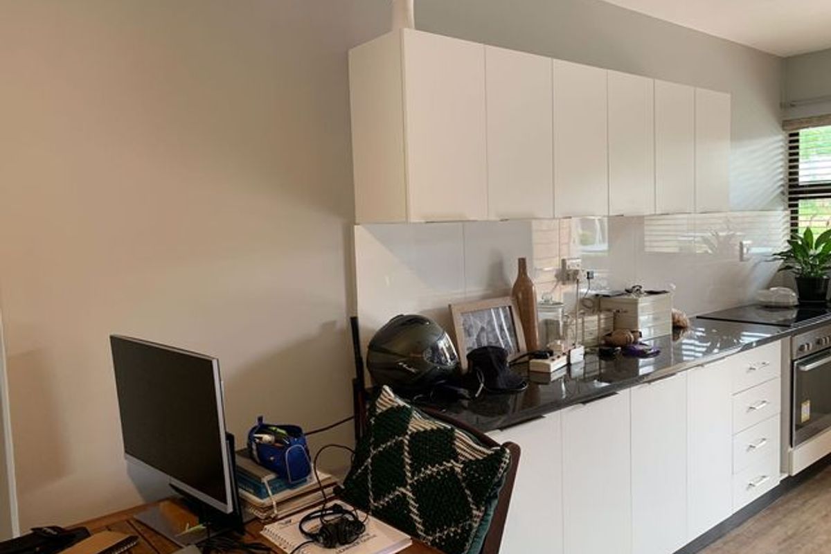 Apartment For Sale In Amanzimtoti - Photo 2