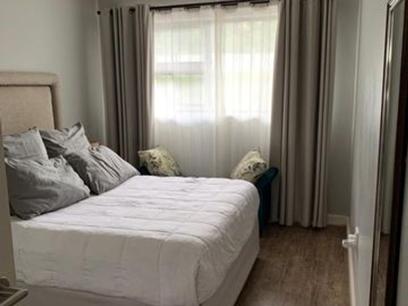 Apartment For Sale In Amanzimtoti - Photo 10