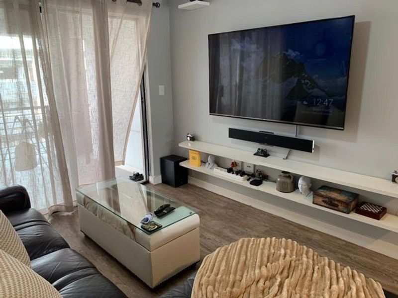 Apartment For Sale In Amanzimtoti - Photo 4